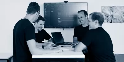 InnoBot Teambesprechung für Programmierung und Automatisierung